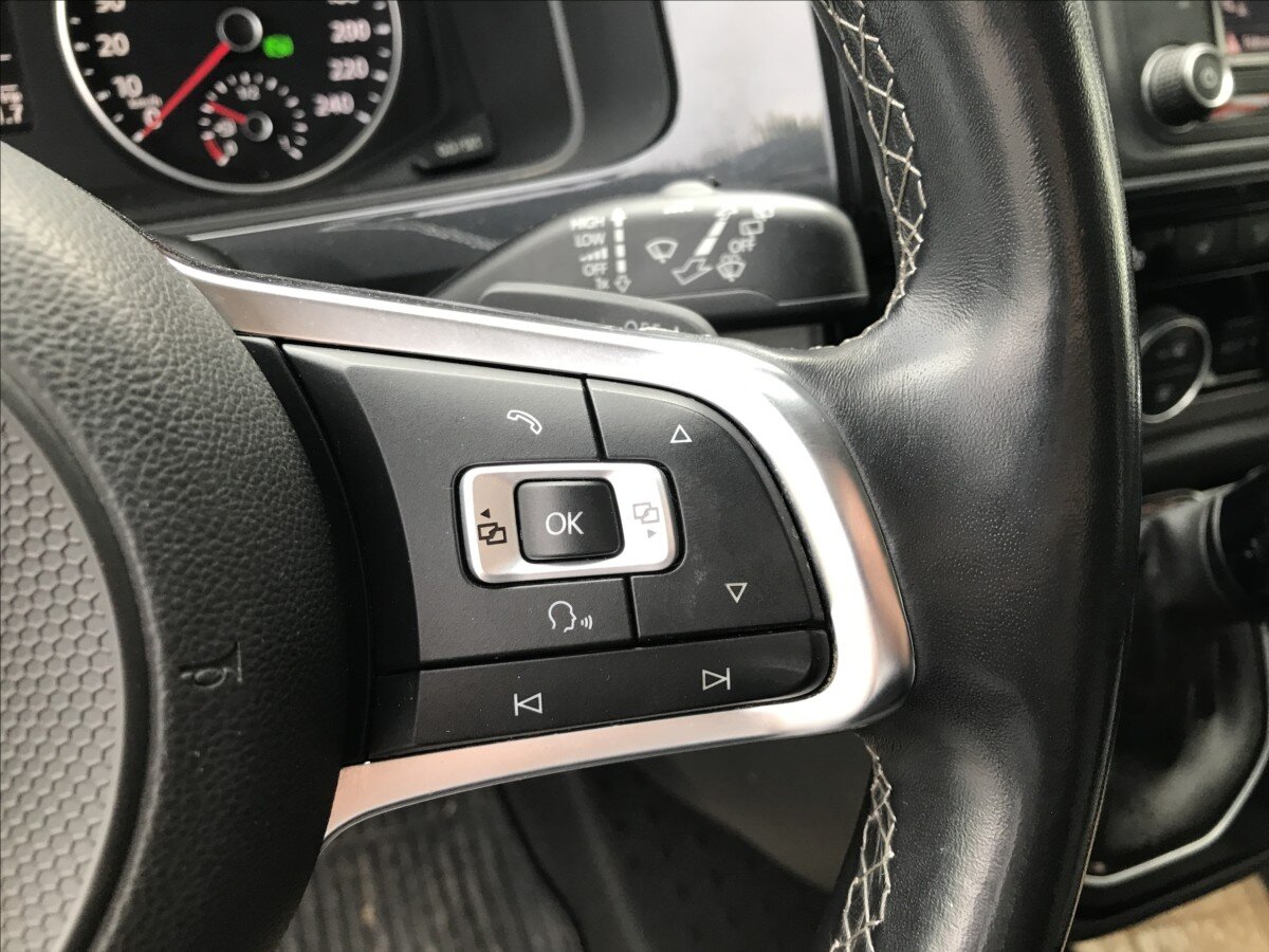 Volkswagen Caravelle Kombi 2,0 l 110 kw