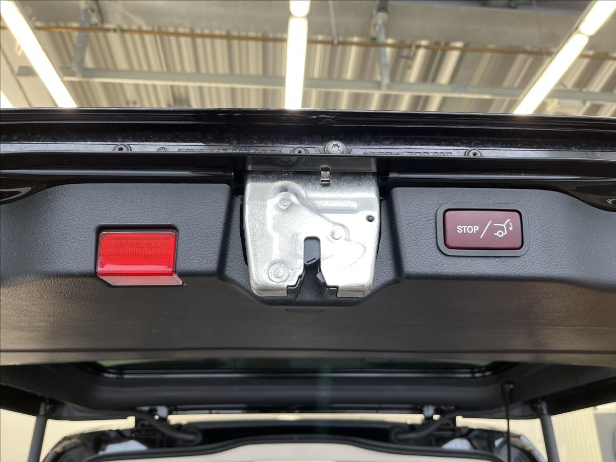 Mercedes-Benz Třídy V MPV 2,0 l 174 kw