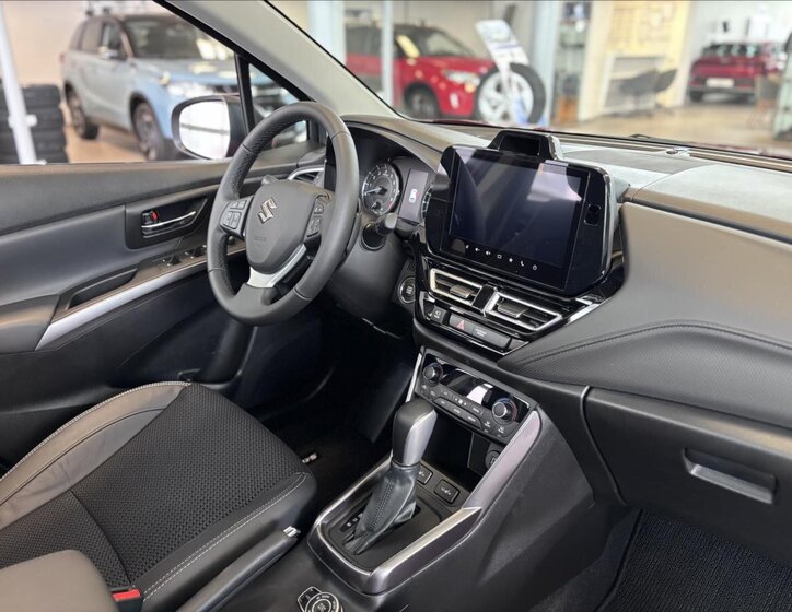 Suzuki S-Cross SUV / Terénní 1,4 l 81 kw