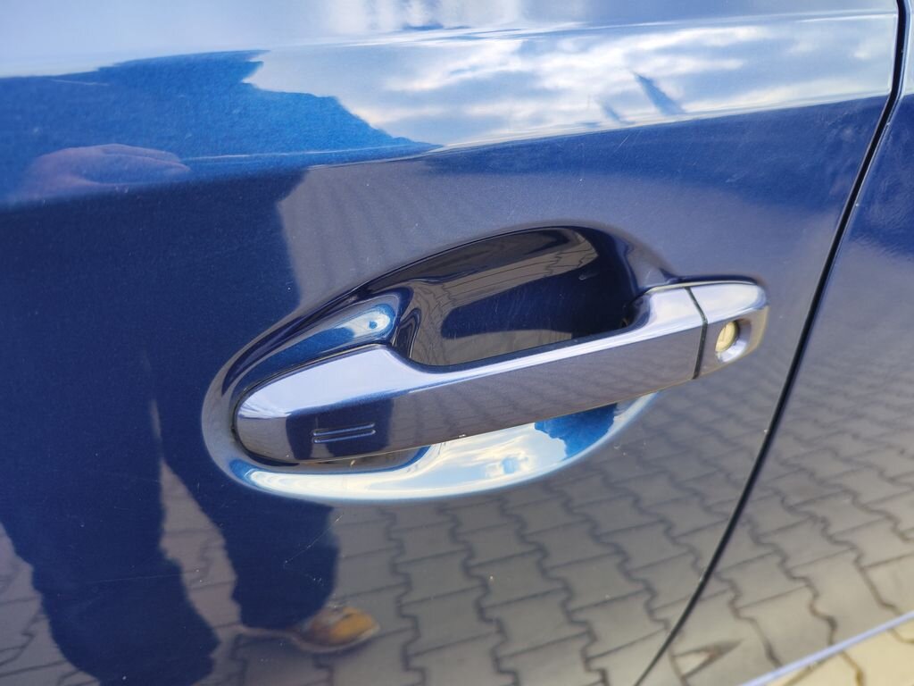 Toyota Auris Kombi 1,6 l 82 kw