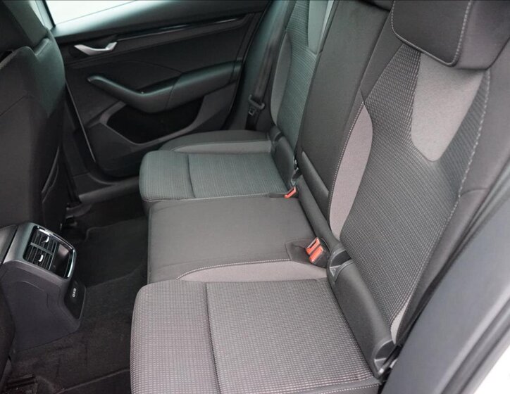 Škoda Octavia Sedan 1,5 l 85 kw