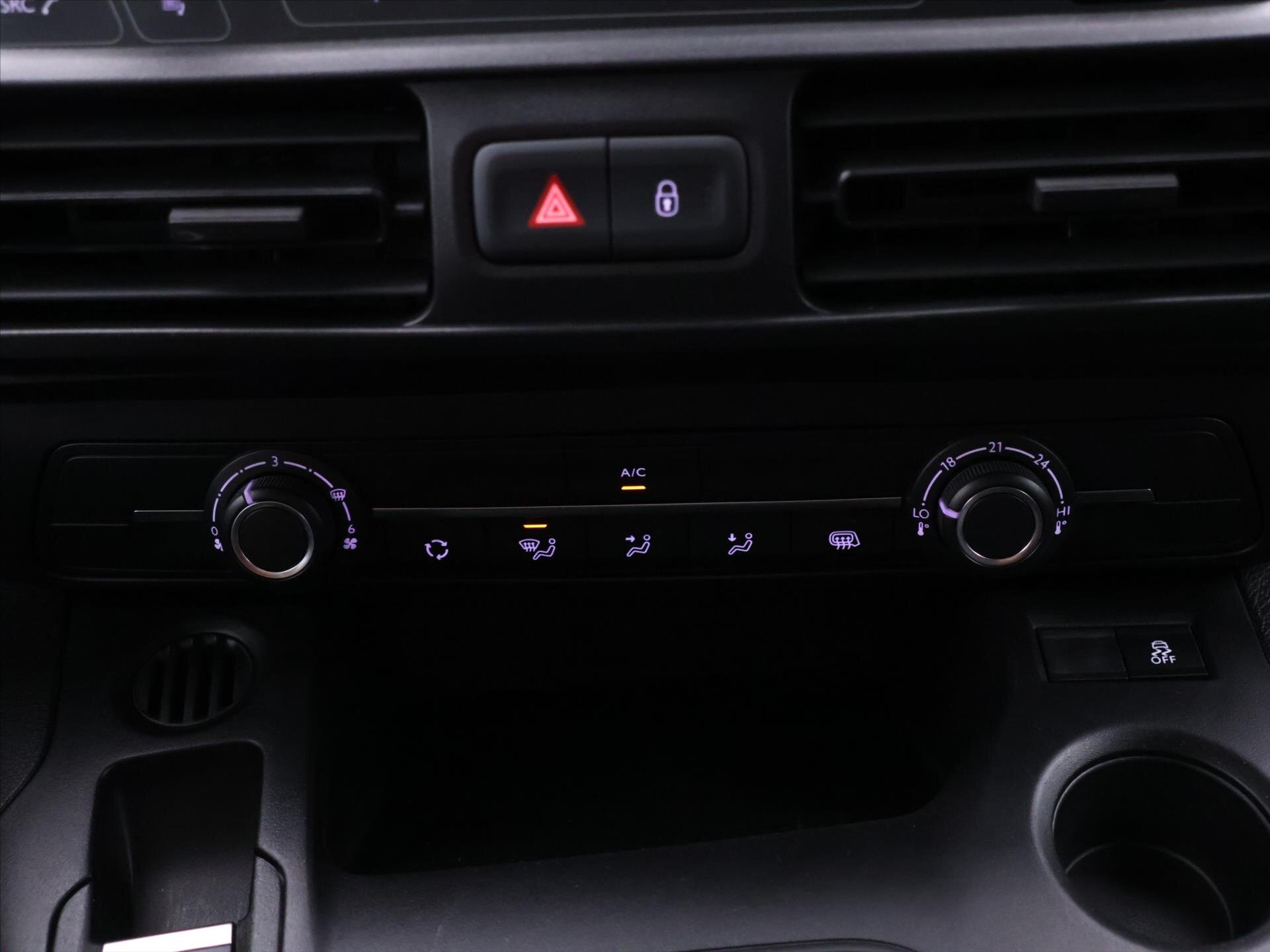 Peugeot Partner Ostatní 1,2 l 81 kw