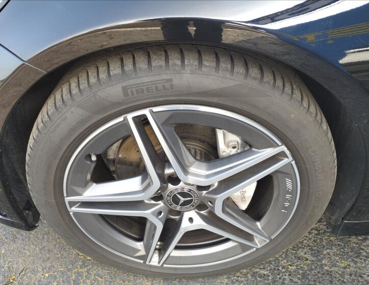 Mercedes-Benz Třídy C Kombi 2,0 l 143 kw