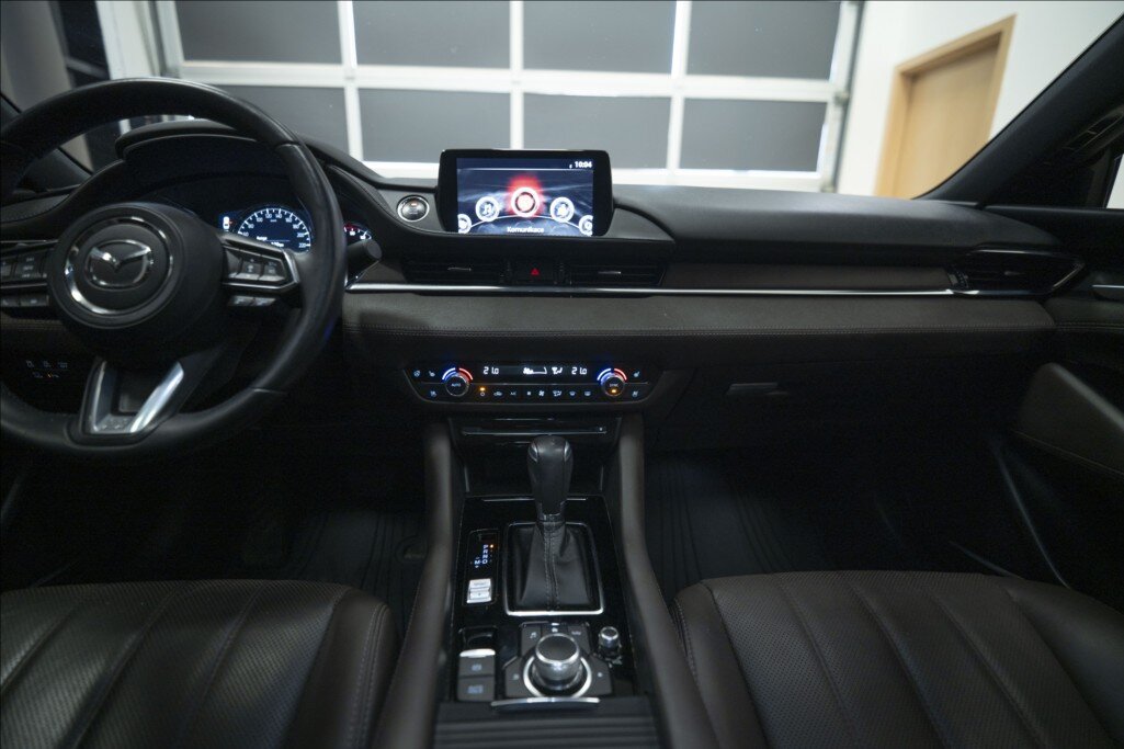 Mazda 6 Sedan / Limuzína 2,5 l 143 kw