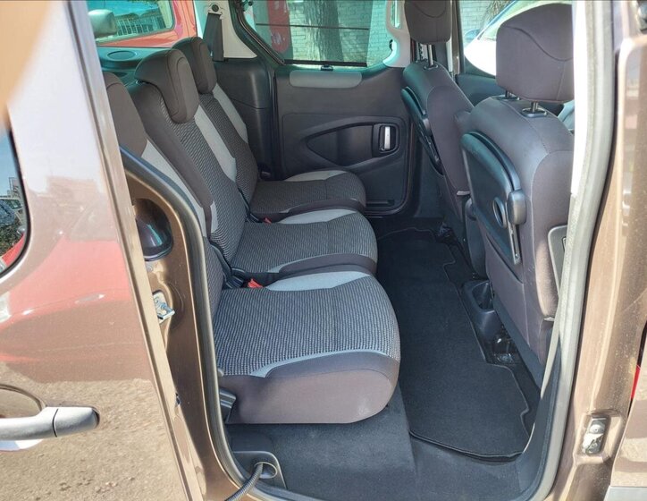 Peugeot Partner Tepee Kombi 1,6 l 84 kw