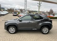 Toyota Yaris Cross 3