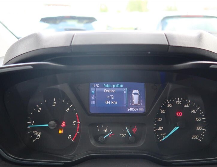 Ford Tourneo Custom MPV 2,2 l 114 kw