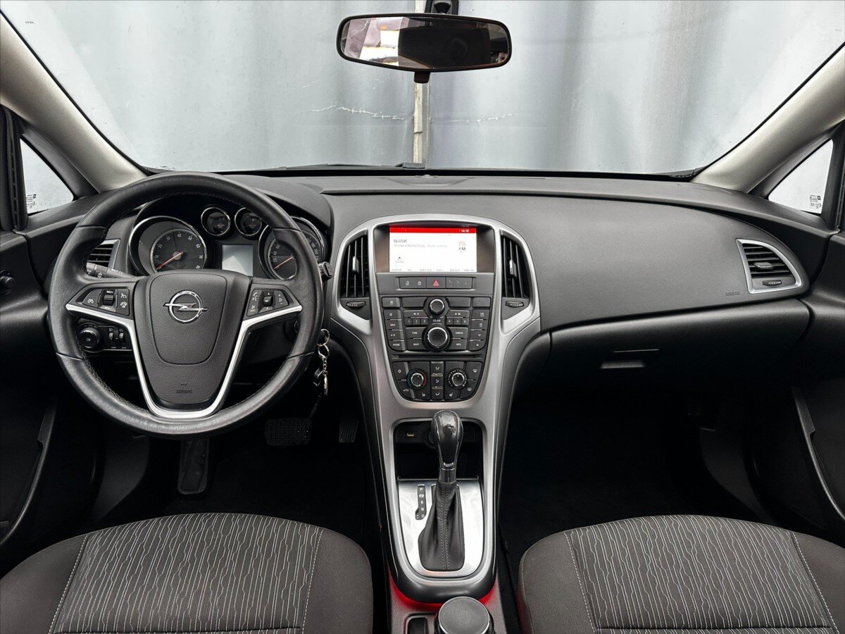 Opel Astra Hatchback 1,6 l 85 kw