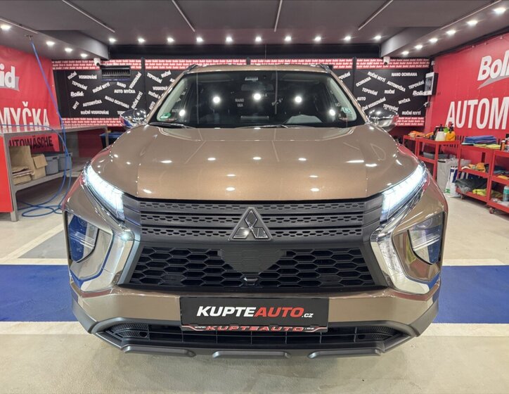 Mitsubishi Eclipse SUV / Terénní 2,4 l 138 kw
