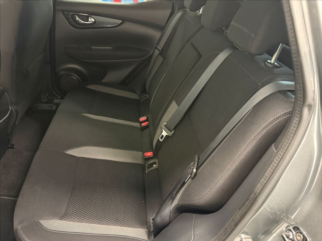 Nissan Qashqai SUV / Terénní 1,2 l 85 kw