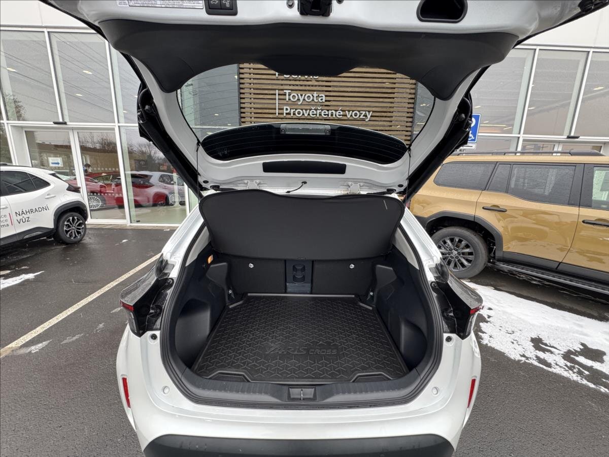 Toyota Yaris Cross SUV 1,5 l 68 kw