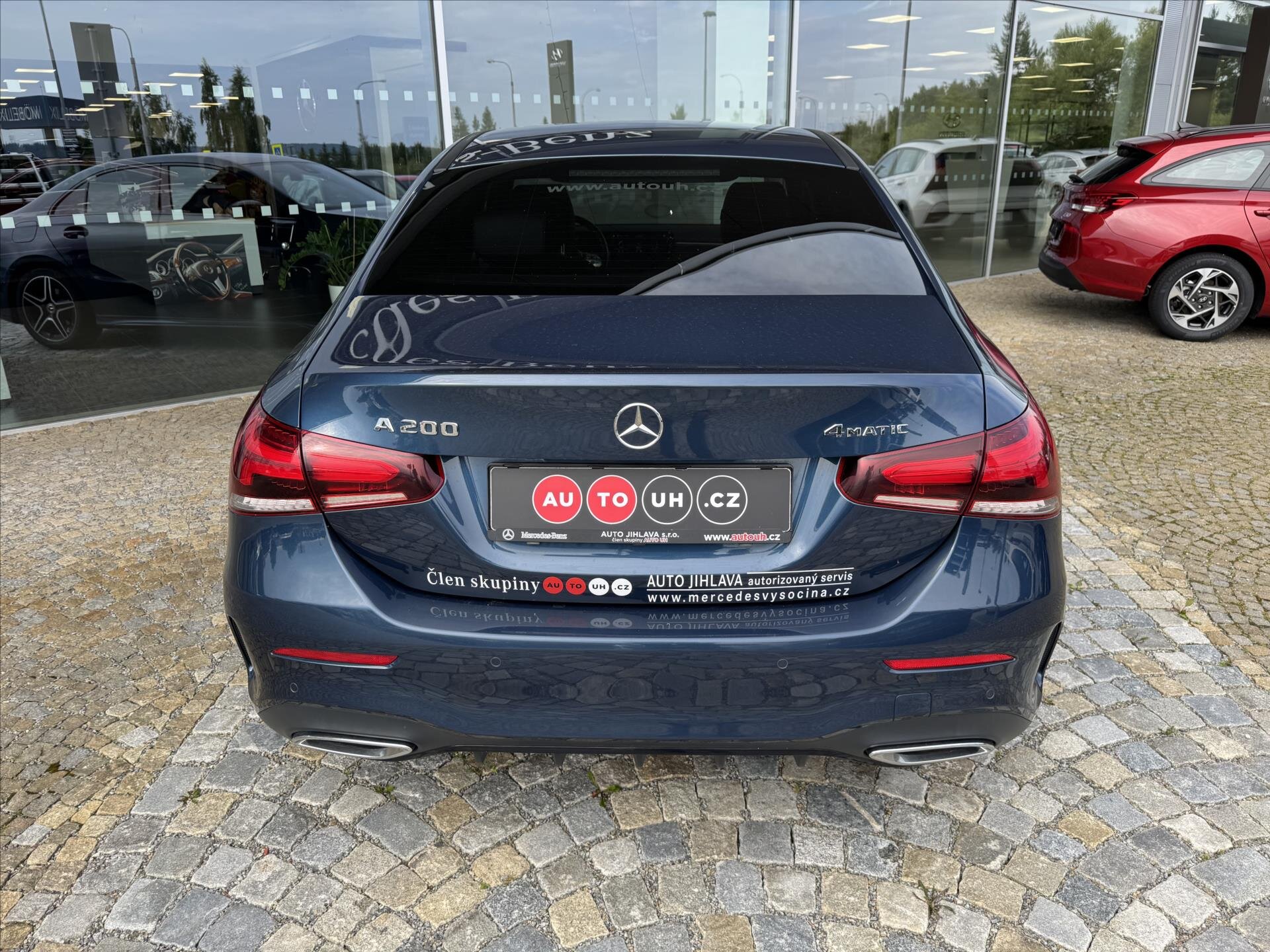 Mercedes-Benz Třídy A Sedan / Limuzína 1,3 l 120 kw