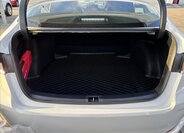 Toyota Corolla Sedan 1,5 l 92 kw