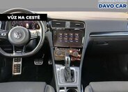 Volkswagen Golf Kombi 2,0 l 228 kw