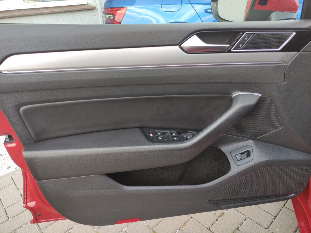 Volkswagen Arteon Liftback 2,0 l 140 kw