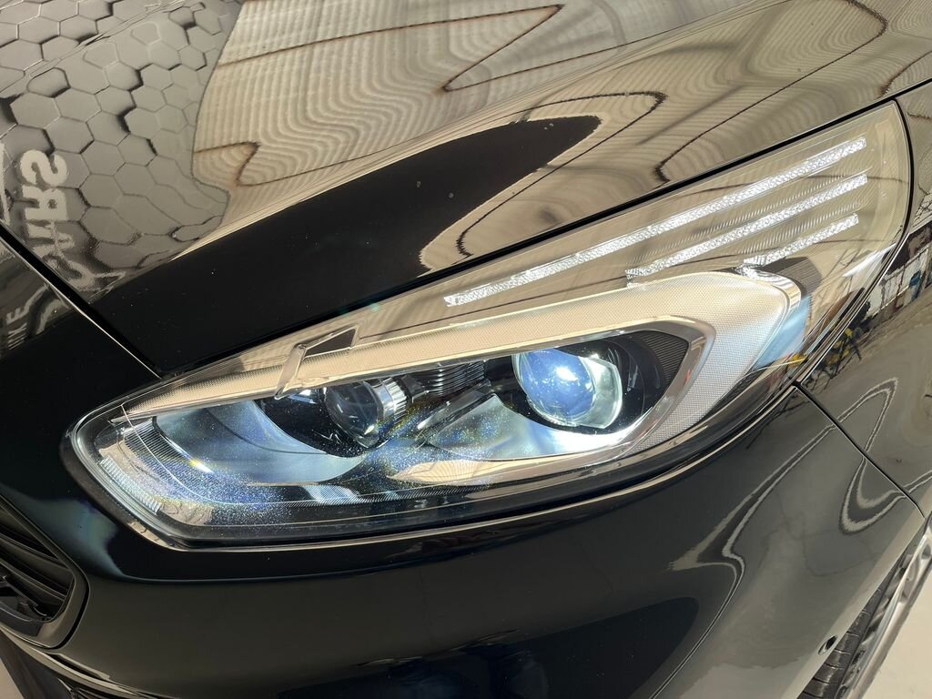 Ford S-MAX MPV 2,5 l 140 kw