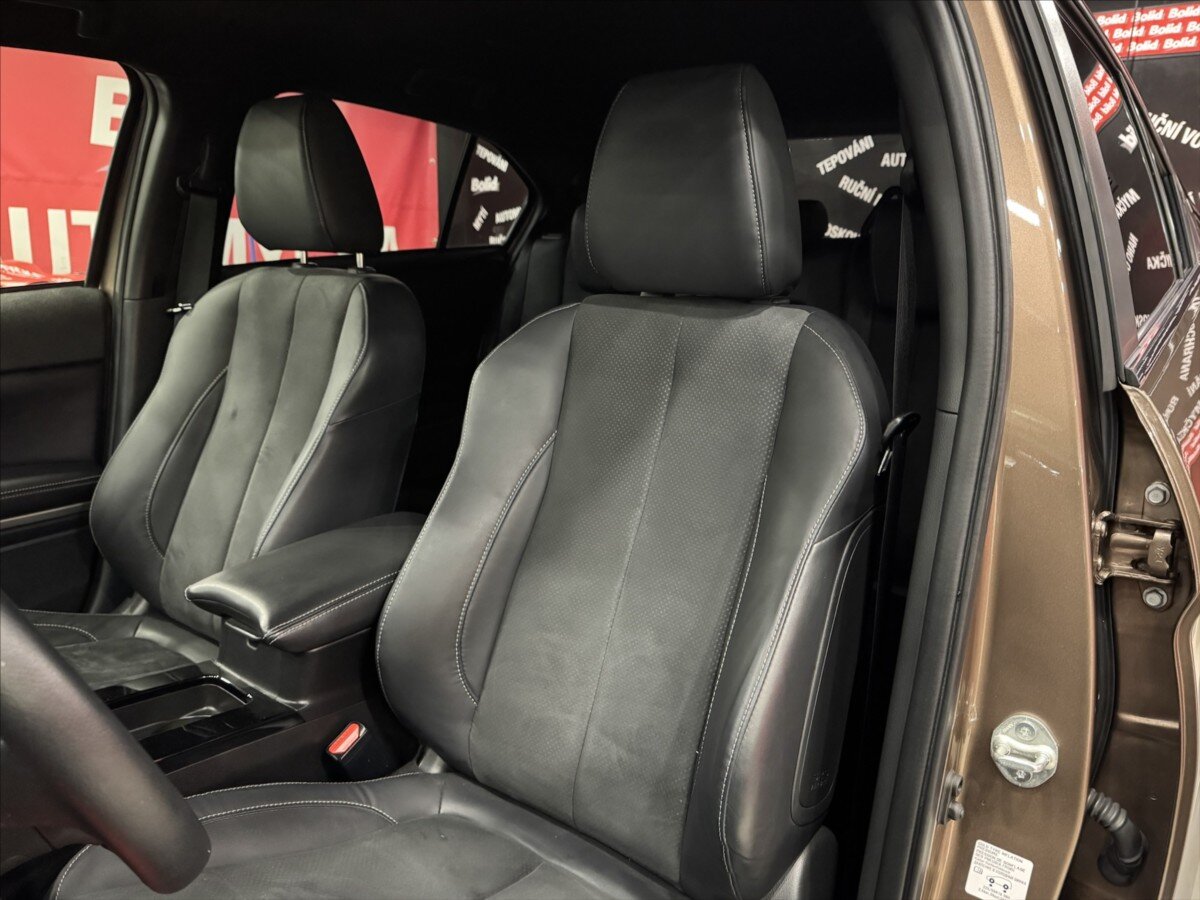 Mitsubishi Eclipse Cross SUV 2,4 l 138 kw