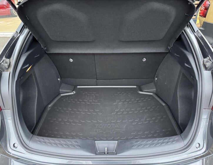 Toyota C-HR Hatchback 1,8 l 72 kw