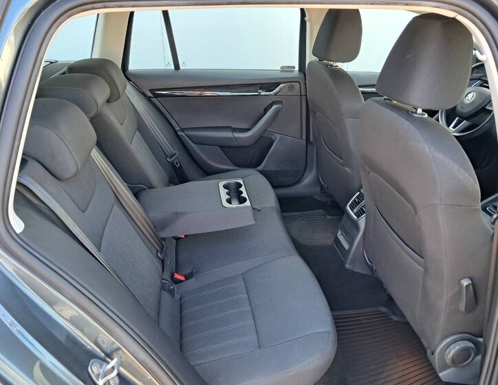 Škoda Octavia Kombi 2,0 l 110 kw