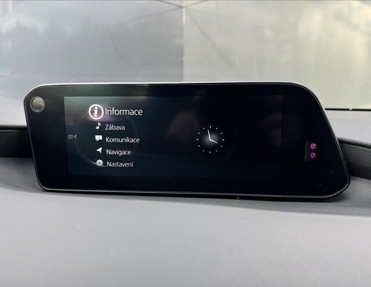 Mazda 3 Sedan / Limuzína 2,0 l 132 kw