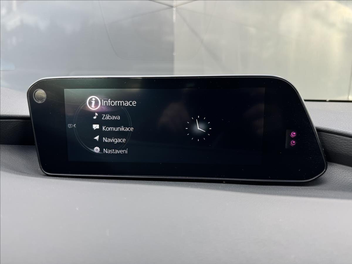 Mazda 3 Sedan / Limuzína 2,0 l 132 kw