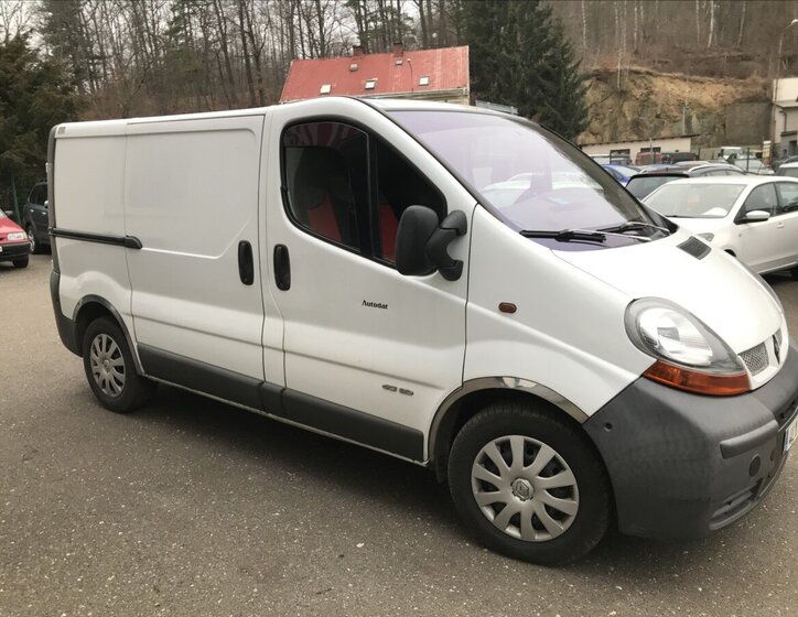 Renault Trafic 5
