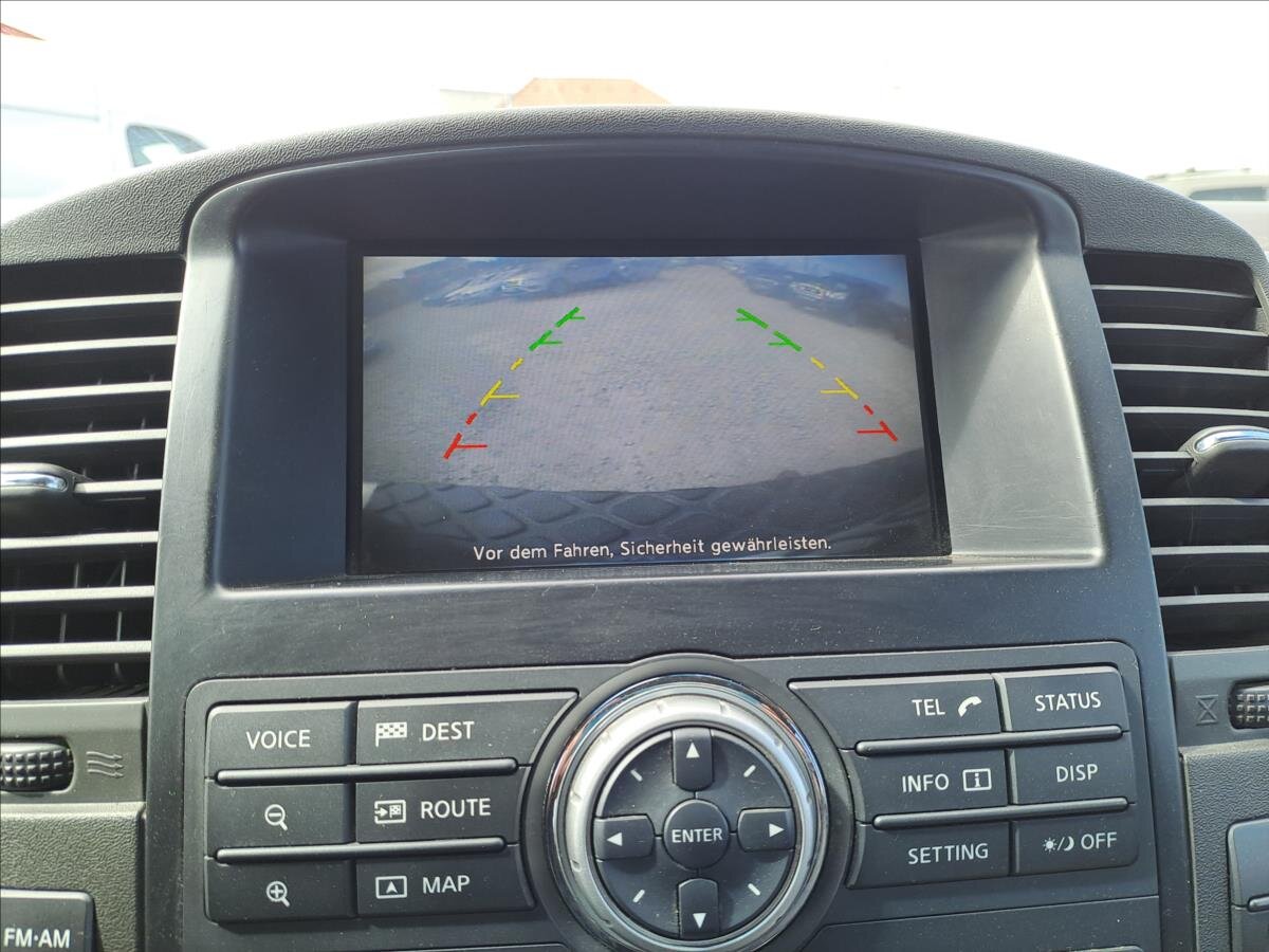 Nissan Pathfinder Kombi 3,0 l 170 kw