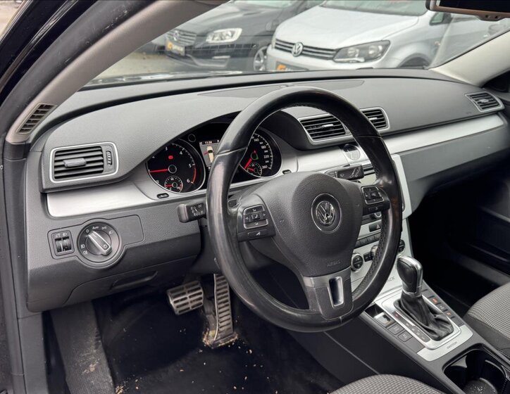 Volkswagen Passat Kombi 2,0 l 125 kw