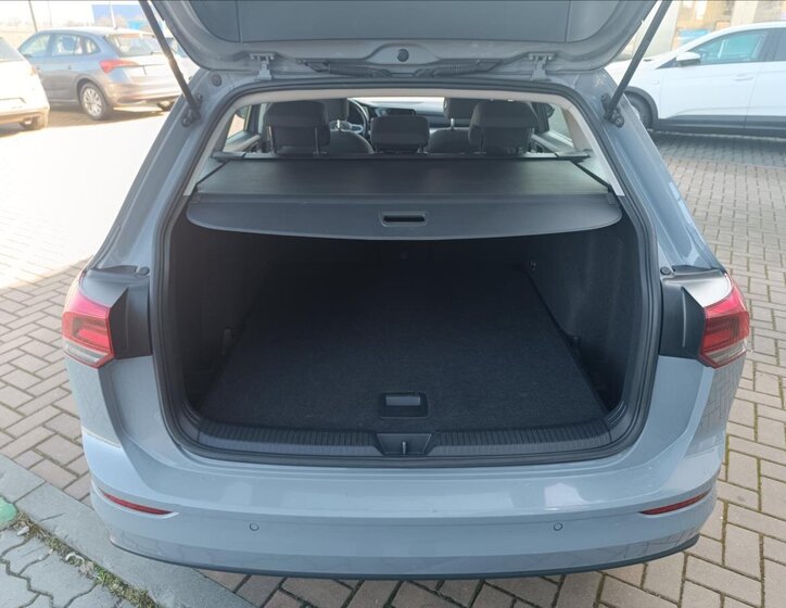 Volkswagen Golf Kombi 2,0 l 85 kw