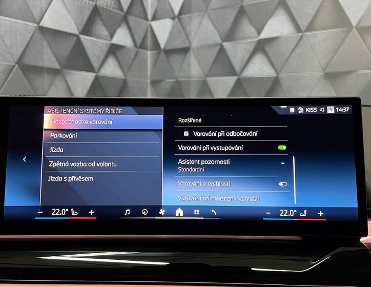 BMW Ostatní Sedan / Limuzína 0,0 290 kw