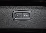 Volvo XC90 SUV / Terénní 2,0 l 184 kw