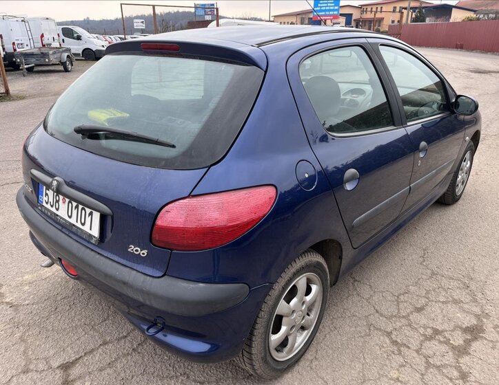 Peugeot 206 Hatchback 1,4 l 55 kw