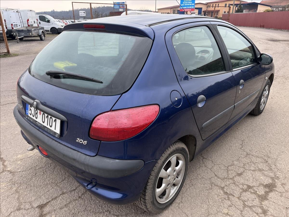 Peugeot 206 Hatchback 1,4 l 55 kw