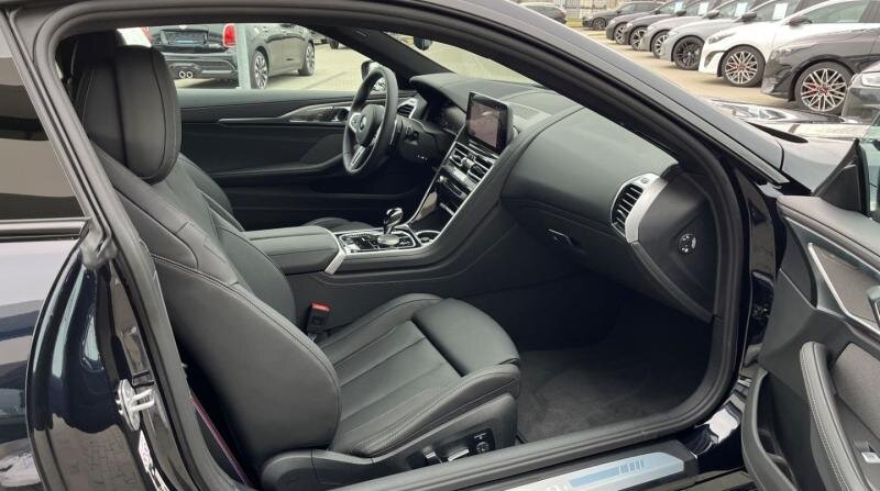 BMW Řada 8 Kupé 4,4 l 390 kw