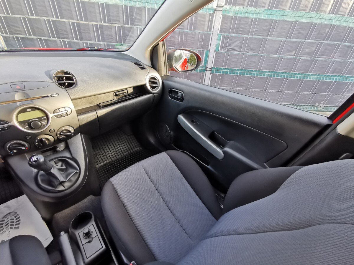 Mazda 2 Hatchback 1,3 l 55 kw