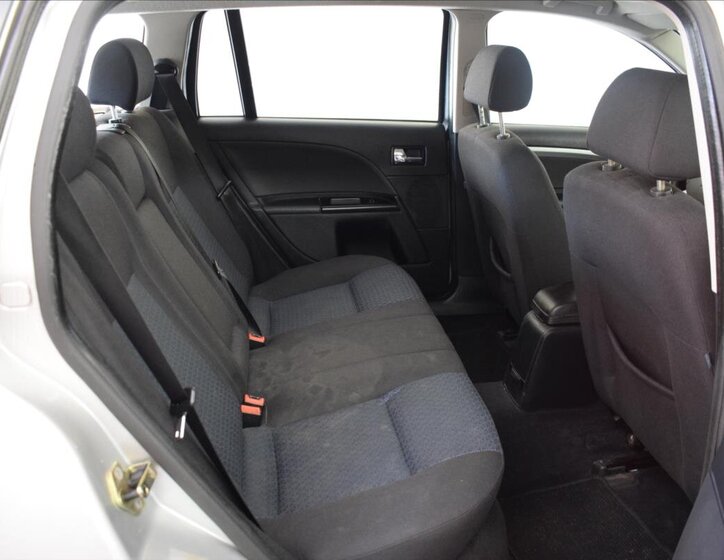 Ford Mondeo Kombi 1,8 l 92 kw