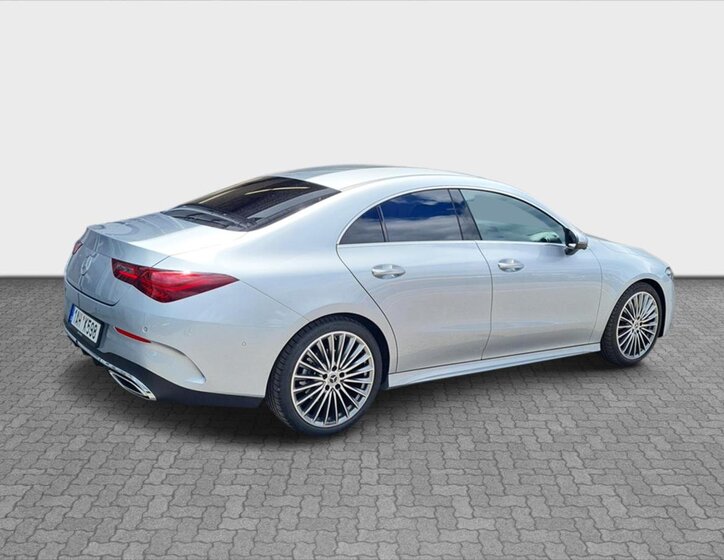 Mercedes-Benz CLA Sedan 2,0 l 110 kw