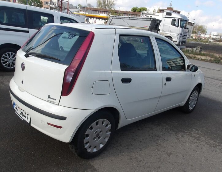Fiat Punto Hatchback 1,2 l 44 kw