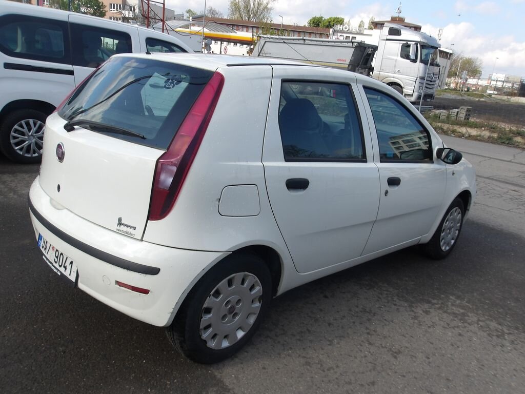 Fiat Punto Hatchback 1,2 l 44 kw