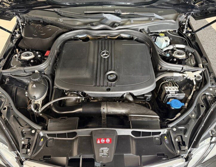 Mercedes-Benz Třídy E Kombi 2,1 l 100 kw