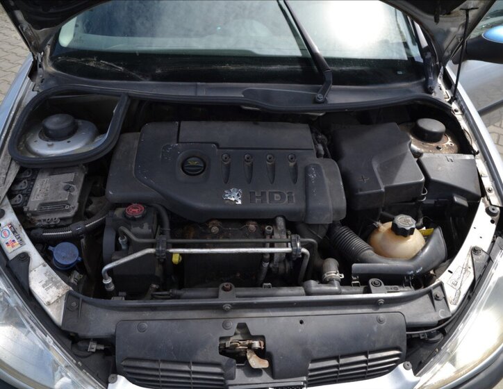 Peugeot 206 Hatchback 1,4 l 50 kw