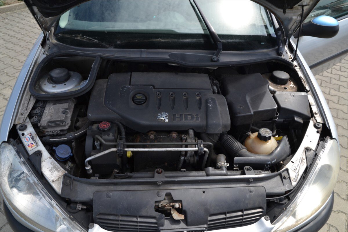 Peugeot 206 Hatchback 1,4 l 50 kw