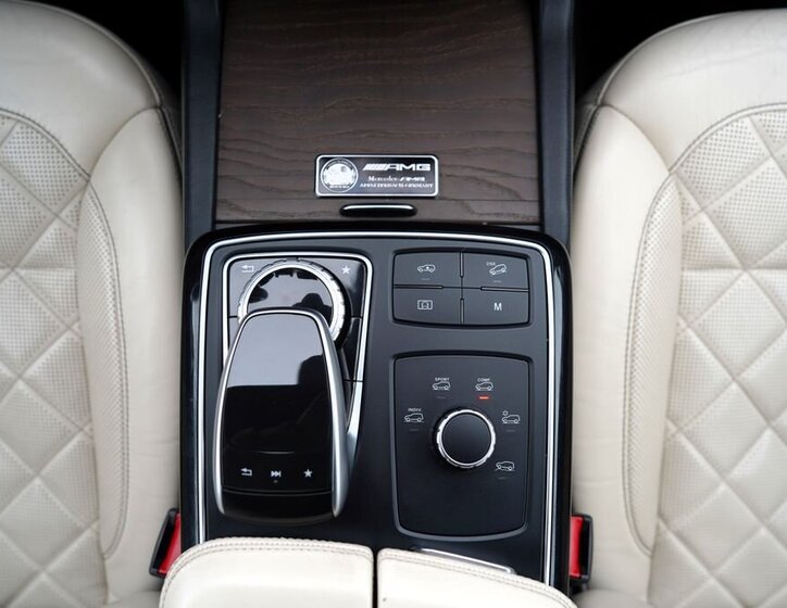 Mercedes-Benz GLS SUV 3,0 l 190 kw