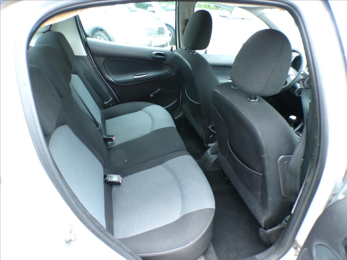 Peugeot 206 Hatchback 1,4 l 65 kw