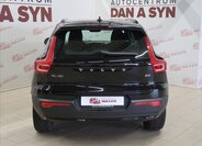 Volvo XC40 Kombi 2,0 l 145 kw