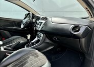 Lancia Delta Hatchback 1,6 l 88 kw