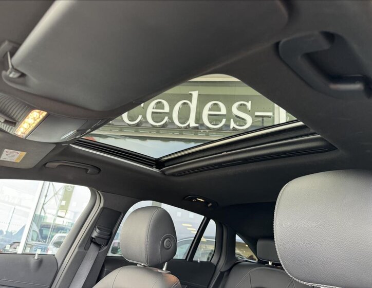 Mercedes-Benz EQC 23