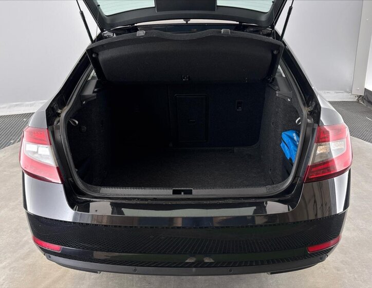 Škoda Octavia Liftback 1,6 l 85 kw