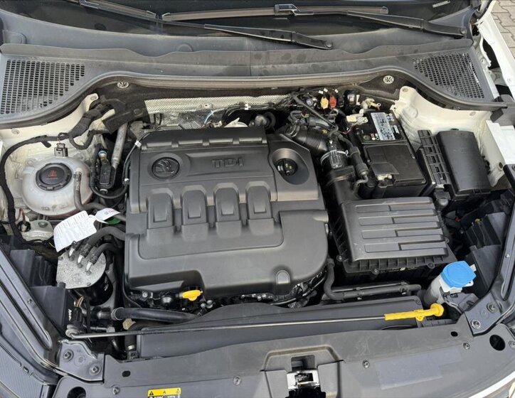 Škoda Karoq SUV / Terénní 1,6 l 85 kw