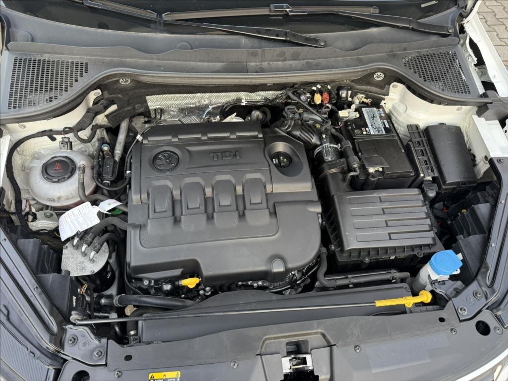 Škoda Karoq SUV / Terénní 1,6 l 85 kw